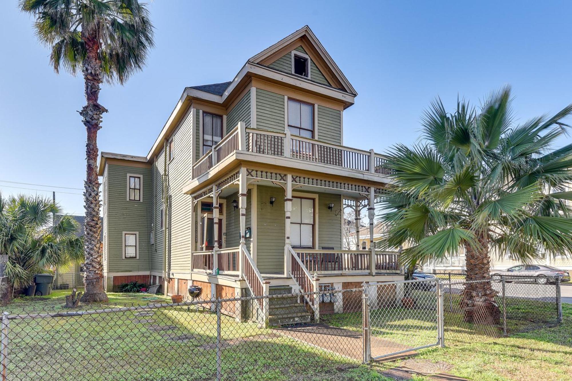 Coastal Galveston Studio About 1 Mi To Beach! Luaran gambar